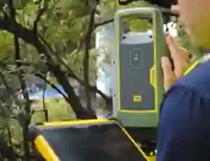 man using trimble products man using trimble products